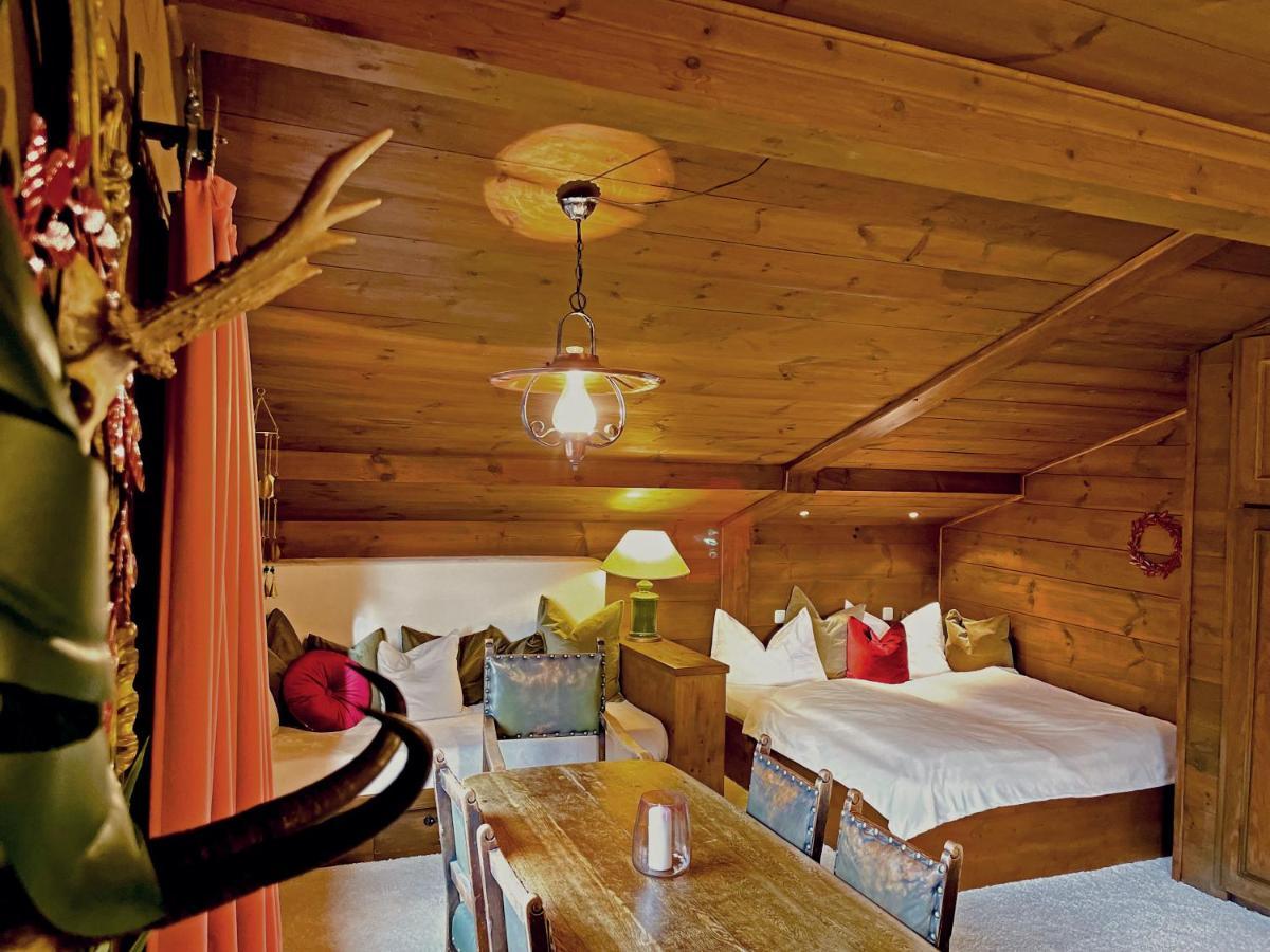 Goldspecht - Boho Appartements Saalbach-Hinterglemm Exterior photo